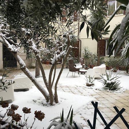 B&B Lounge Porto SantʼElpidio Екстериор снимка